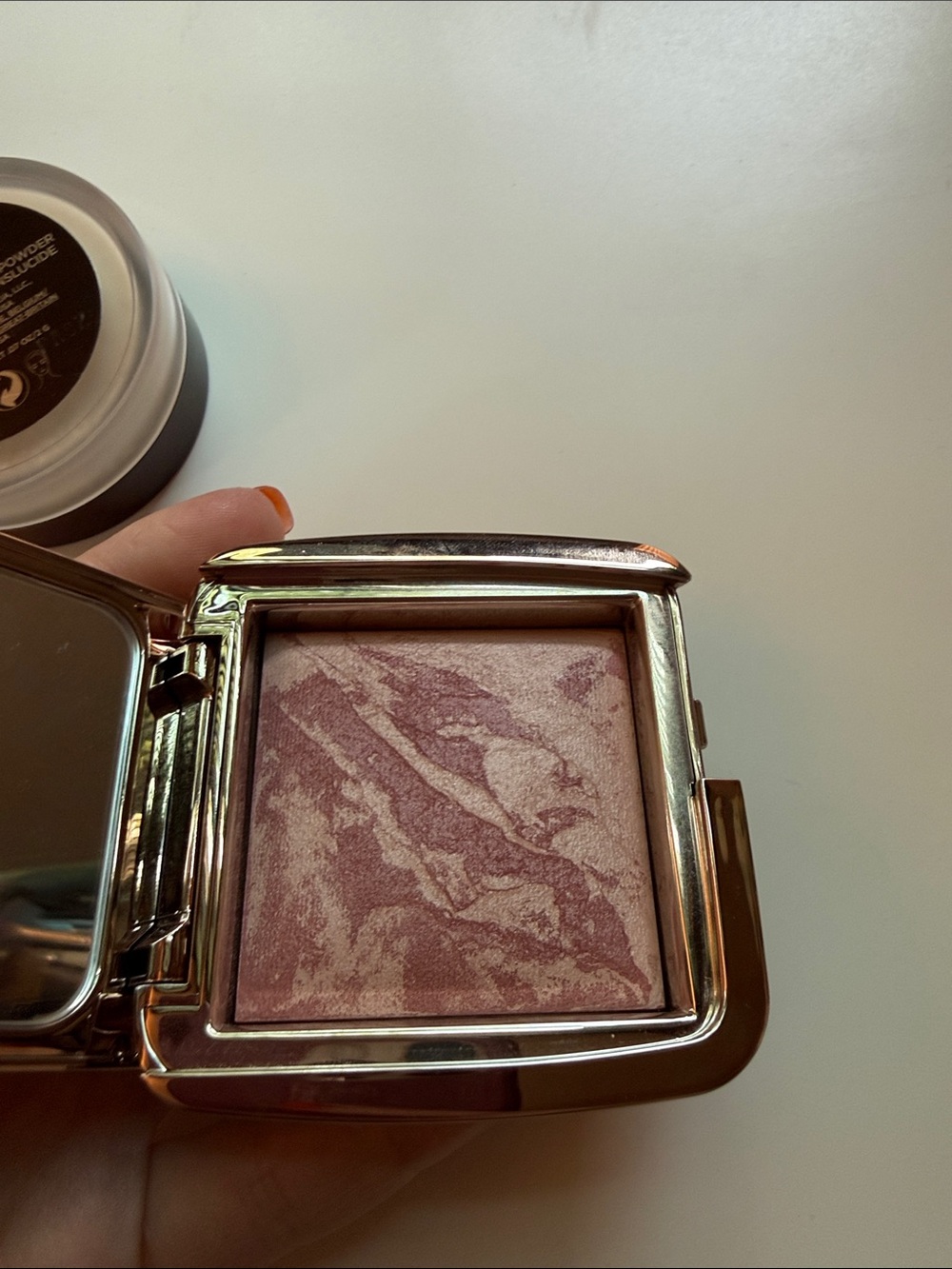 Hourglass Beauty Face Bundle - Picture 4 of 6